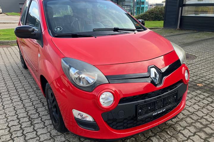 Rød Renault Twingo fra 2014