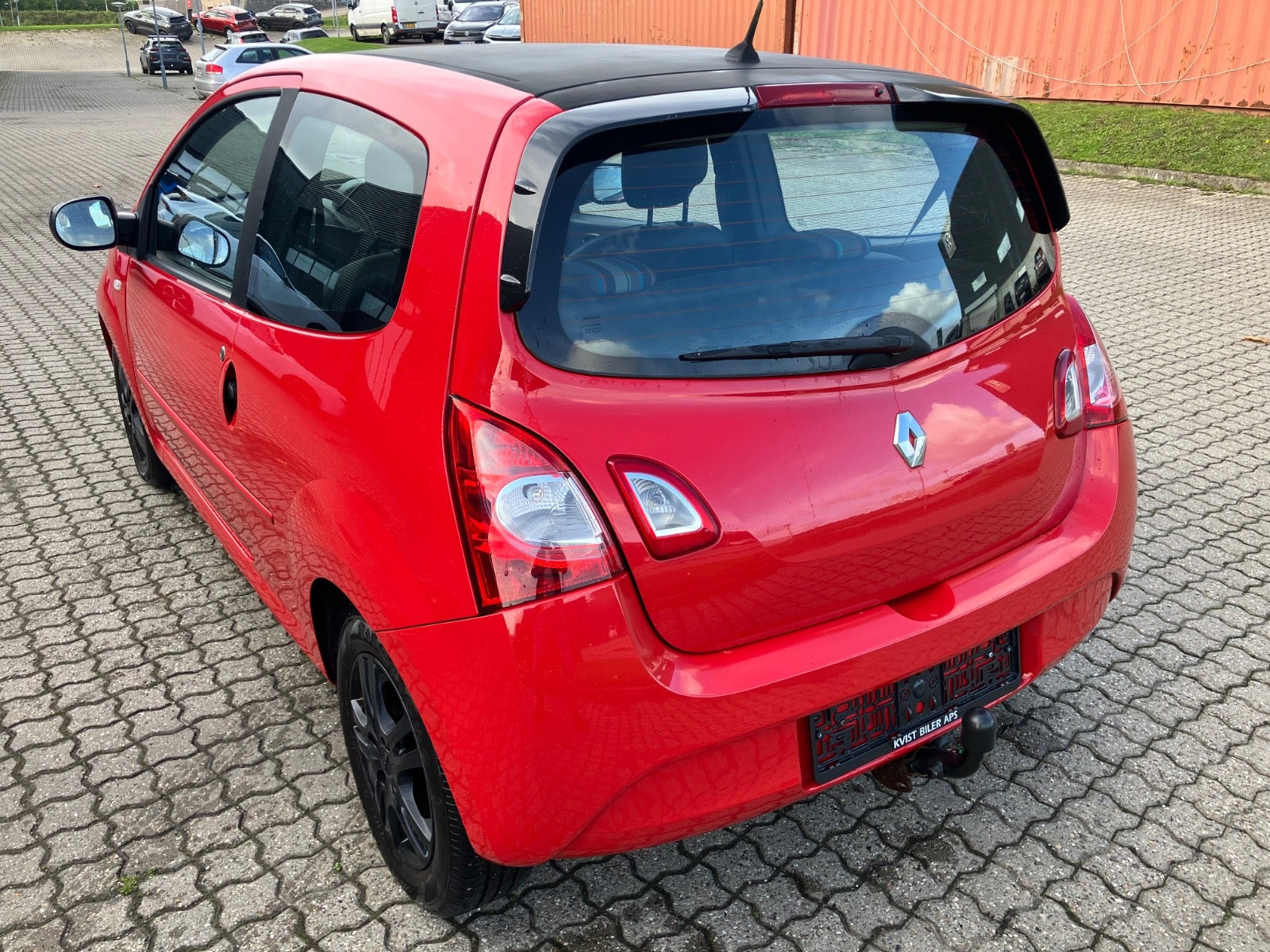 Rød Renault Twingo fra 2014