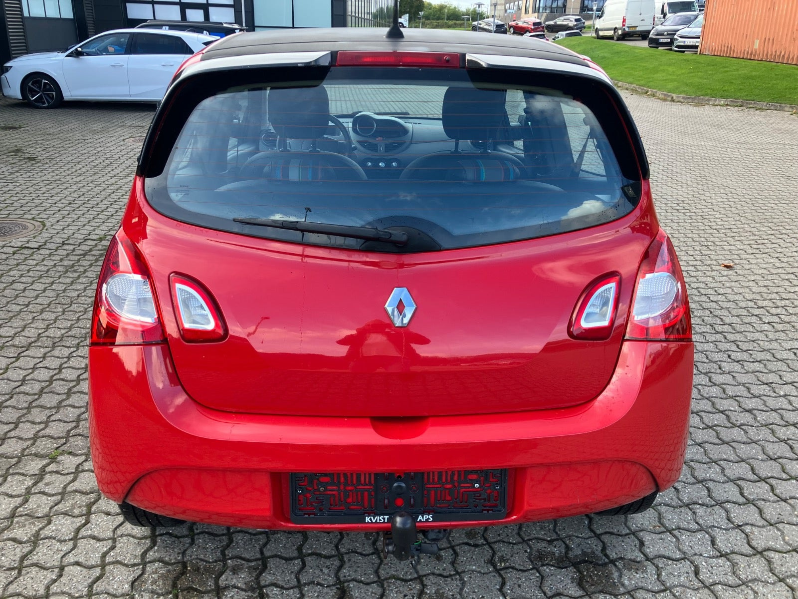 Rød Renault Twingo fra 2014