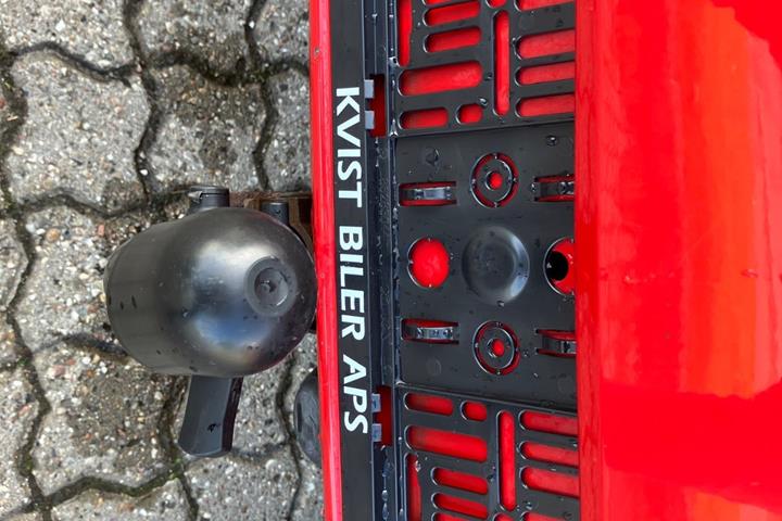 Rød Renault Twingo fra 2014