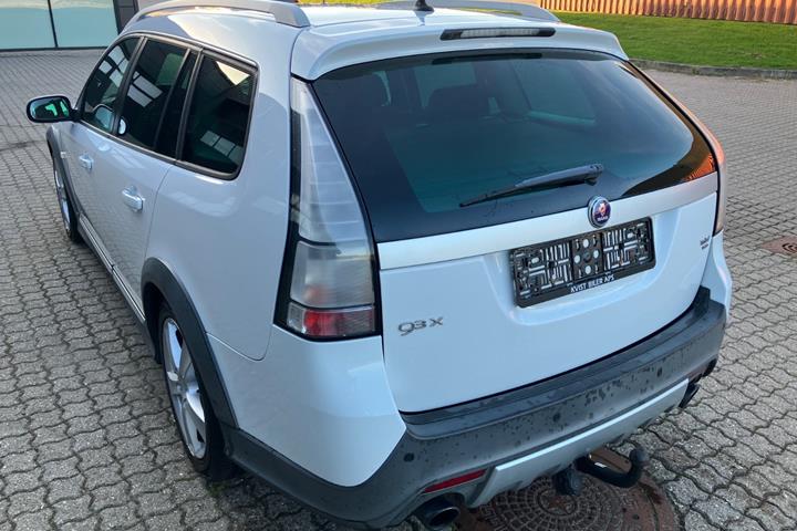 Hvid Saab 9-3X fra 2012