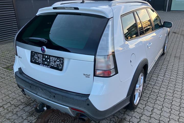 Hvid Saab 9-3X fra 2012