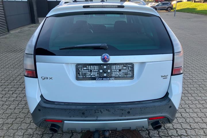 Hvid Saab 9-3X fra 2012