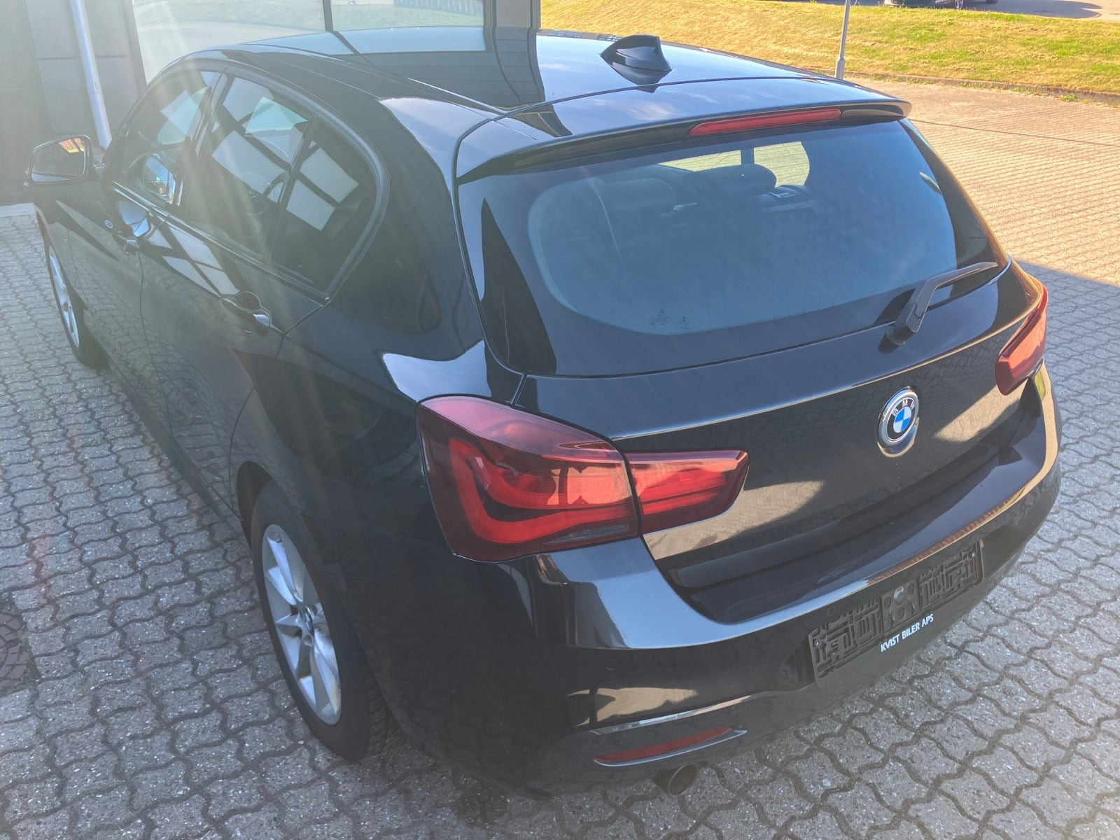 Sort BMW 116i fra 2018