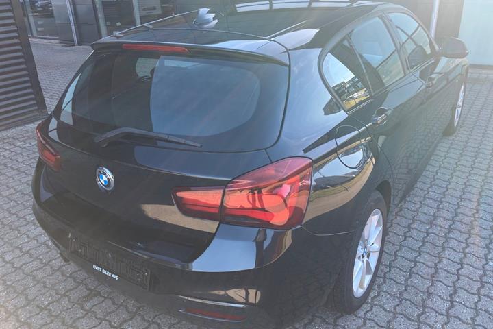 Sort BMW 116i fra 2018