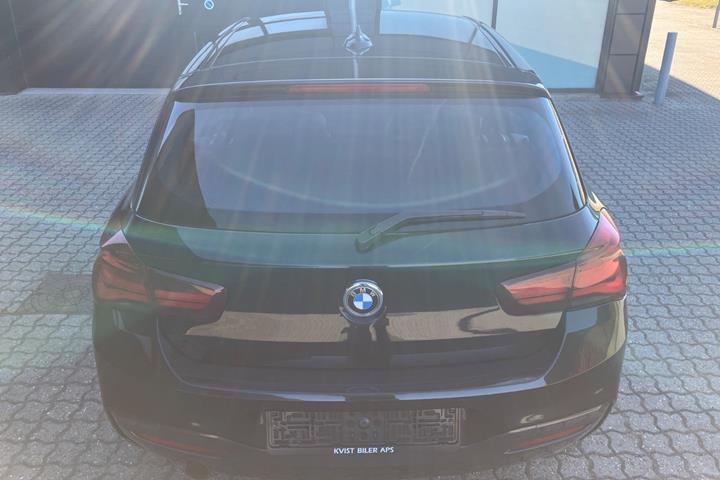 Sort BMW 116i fra 2018