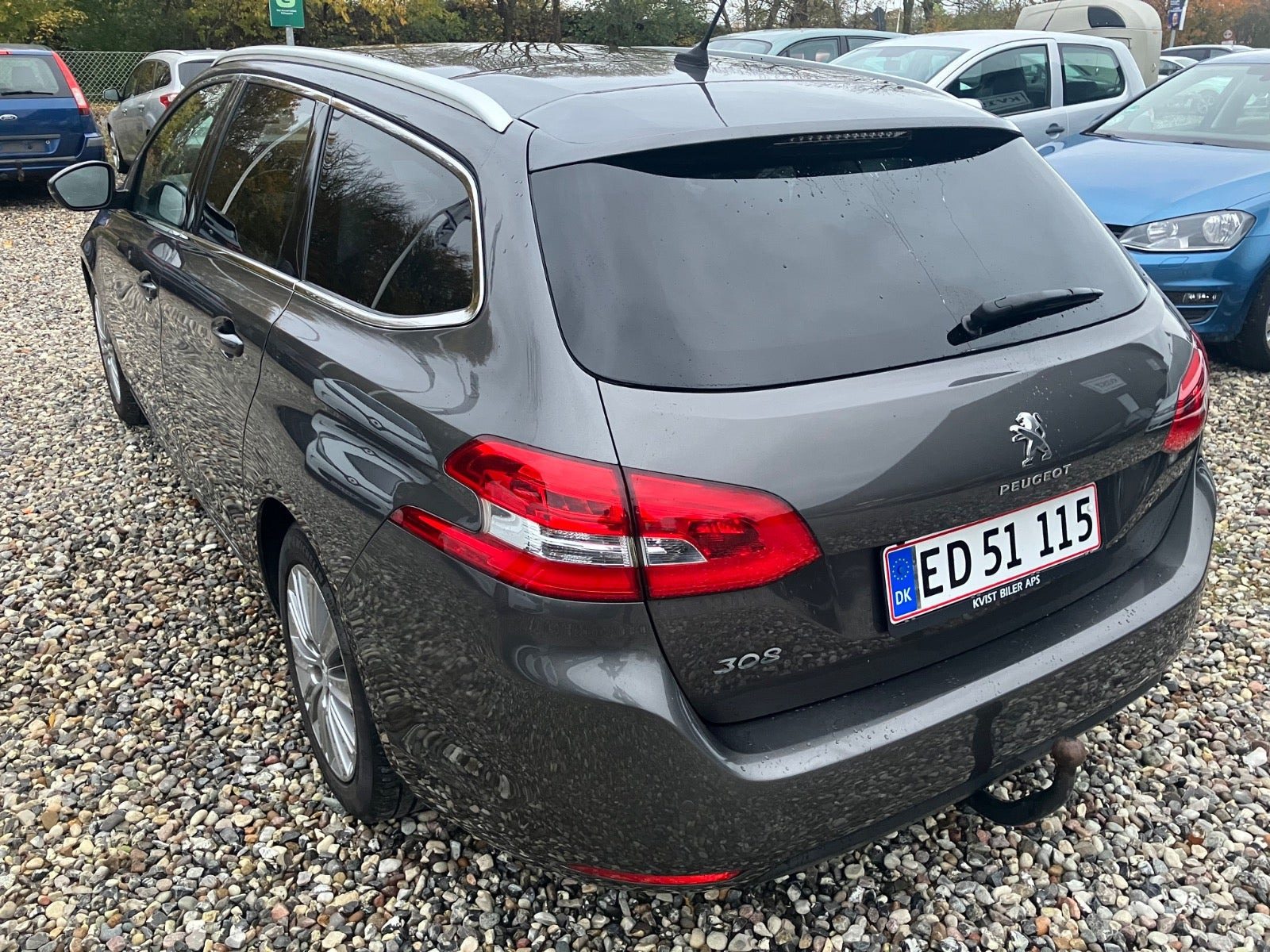 Grå Peugeot 308 fra 2018