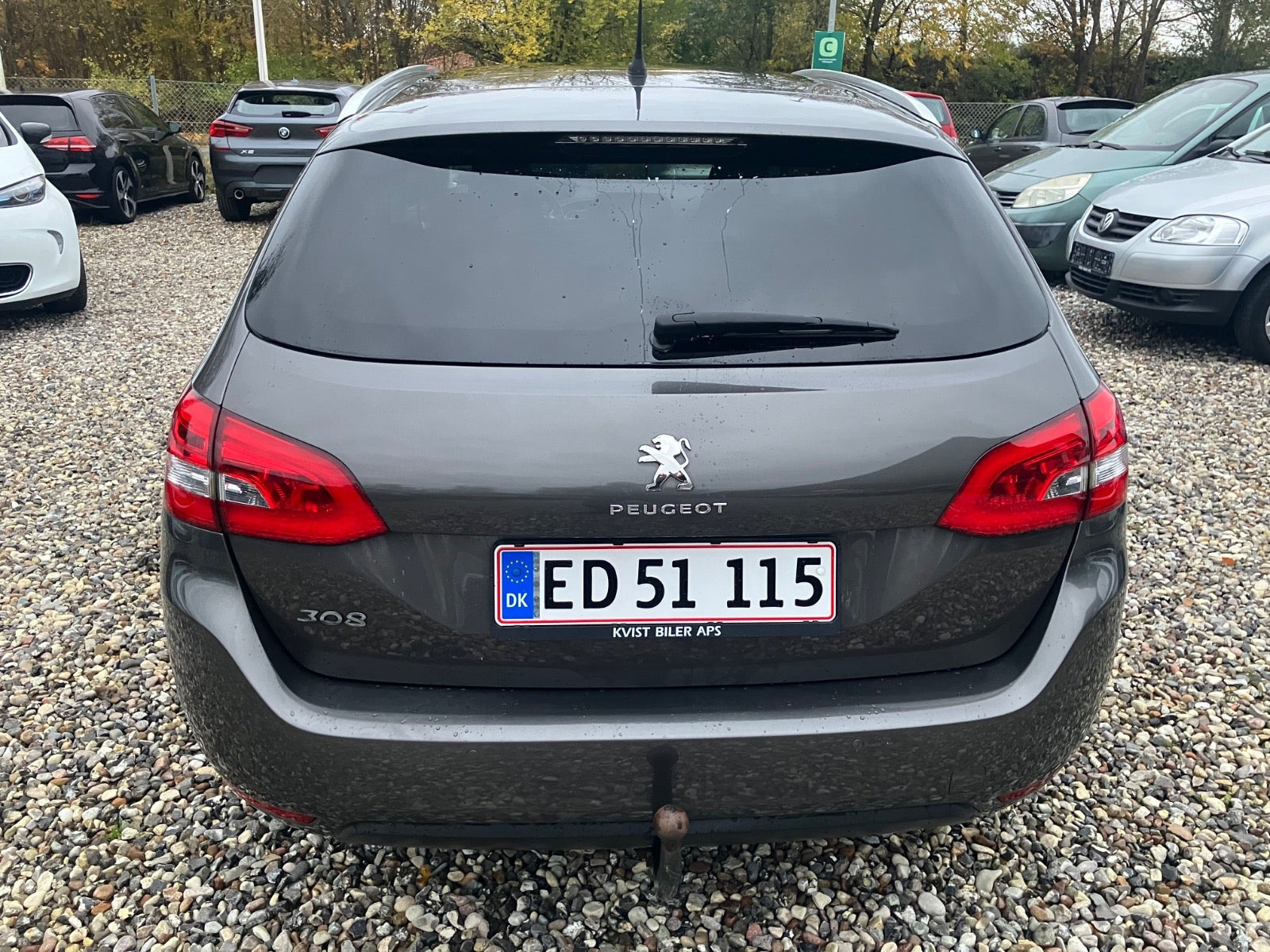 Grå Peugeot 308 fra 2018