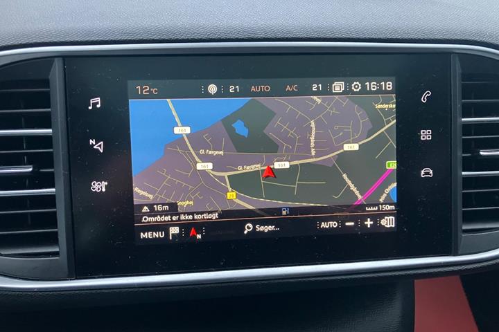 Grå Peugeot 308 fra 2018