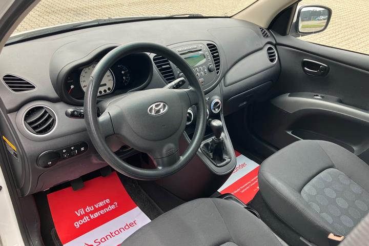 Hvid Hyundai i10 fra 2010