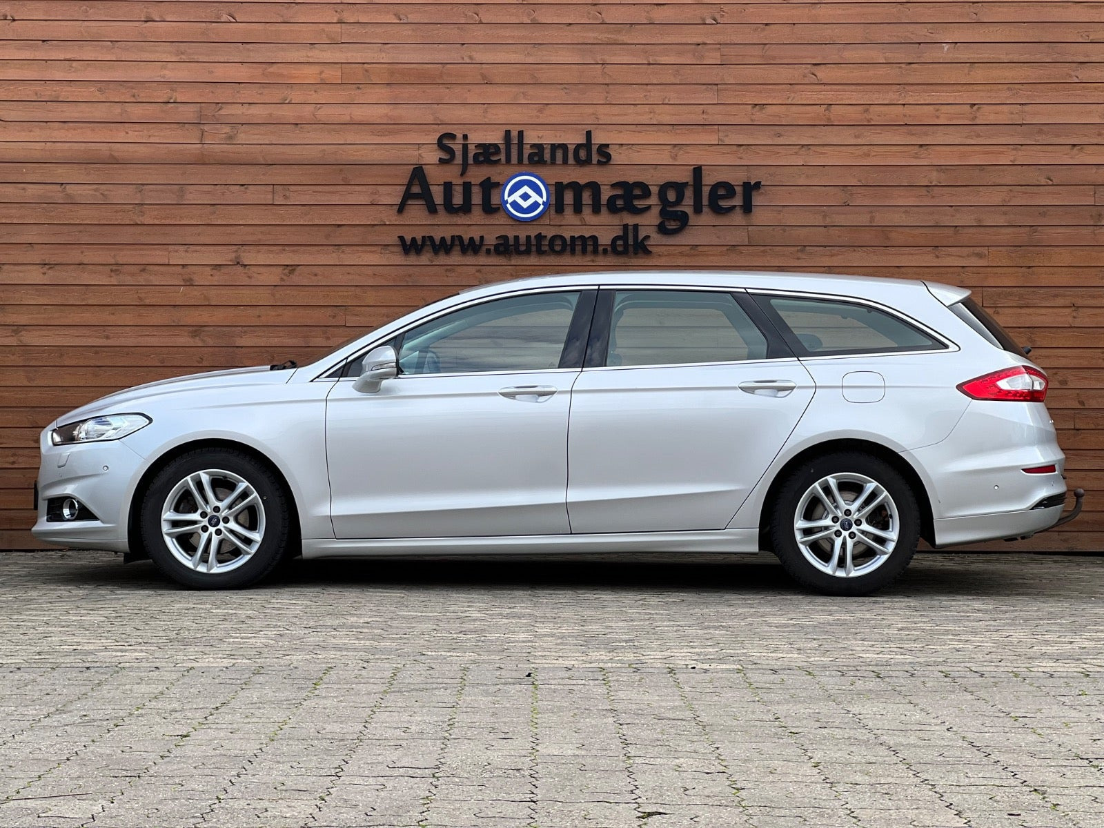 undefined Ford Mondeo fra 2016