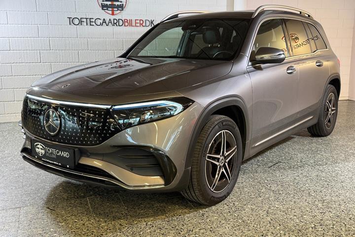 Grå Mercedes EQB250+ fra 2025