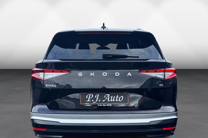 Sort Skoda Enyaq fra 2026