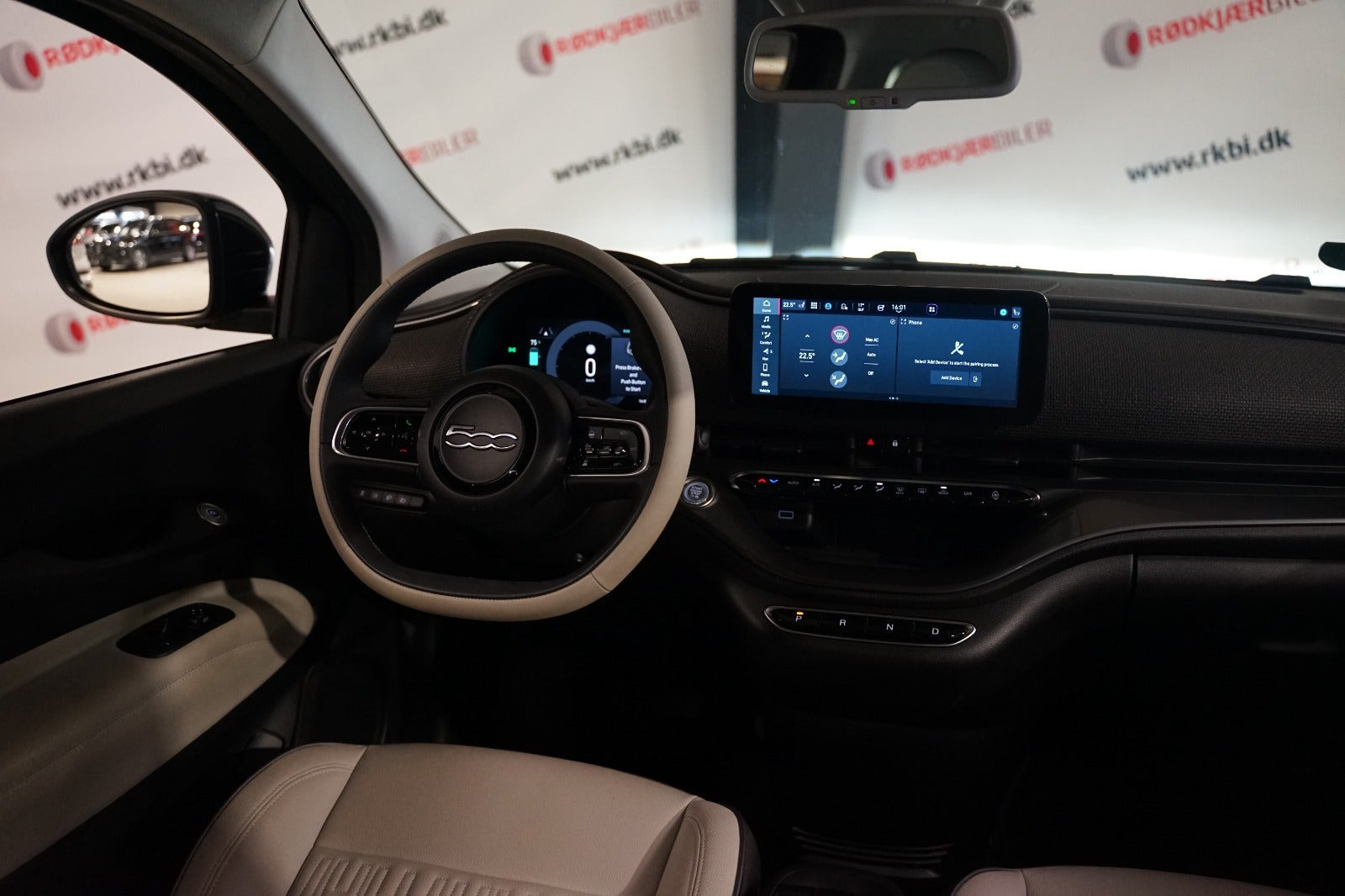 undefined Fiat 500e fra 2023