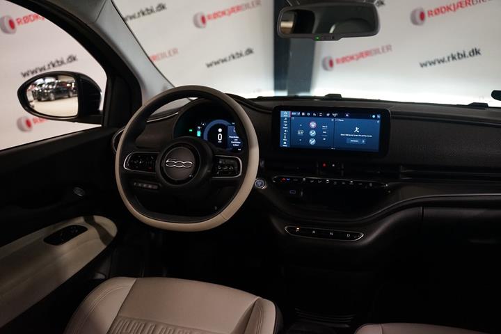 undefined Fiat 500e fra 2023