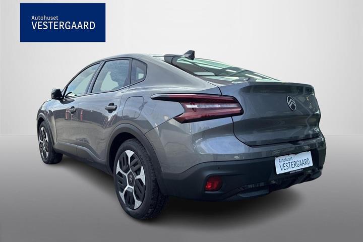 Grå Citroën ë-C4 X fra 2024