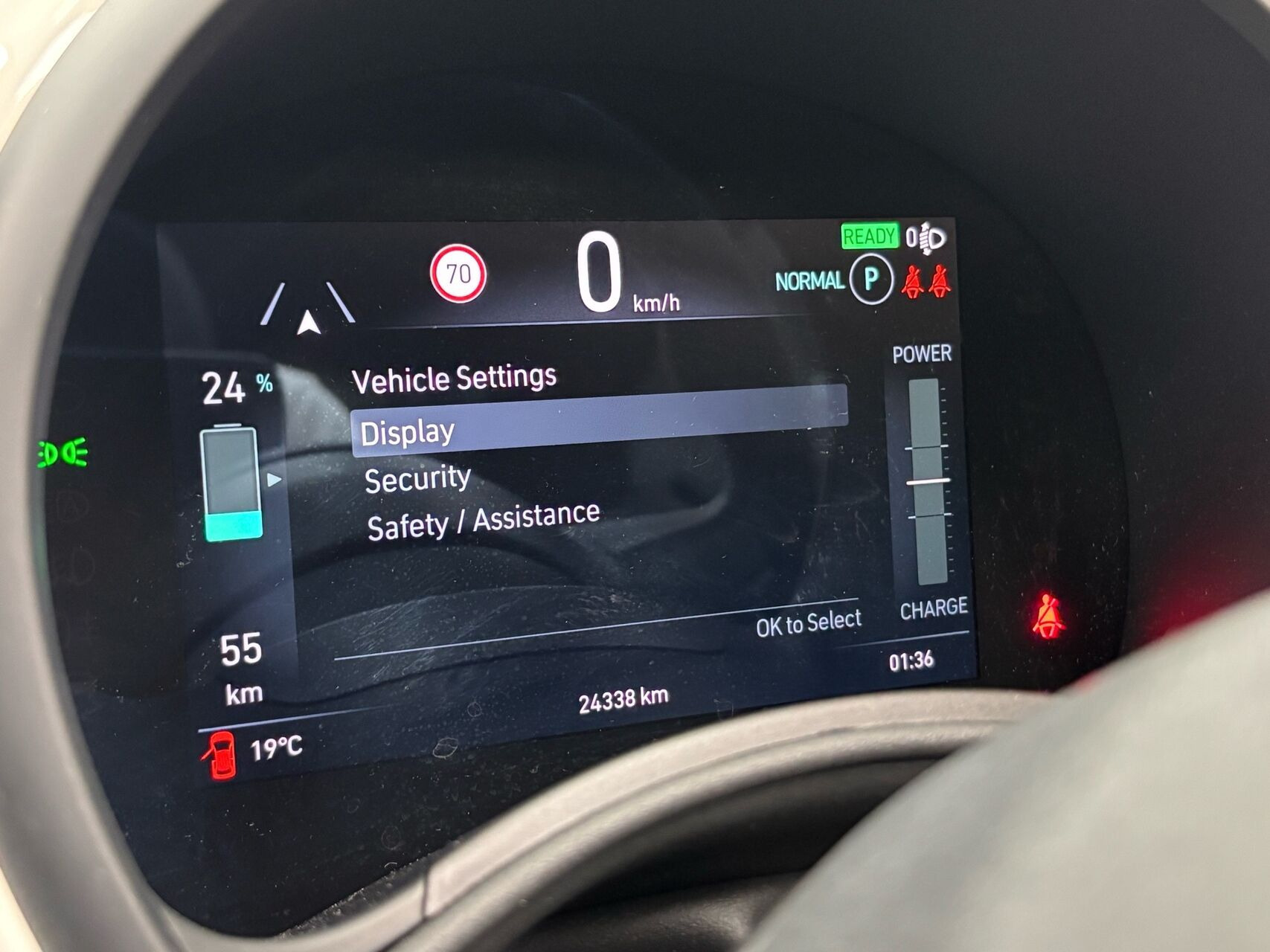 Hvid Fiat 500e fra 2023