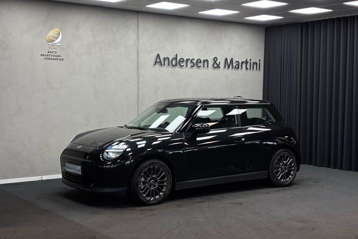 Sort Mini Cooper fra 2024