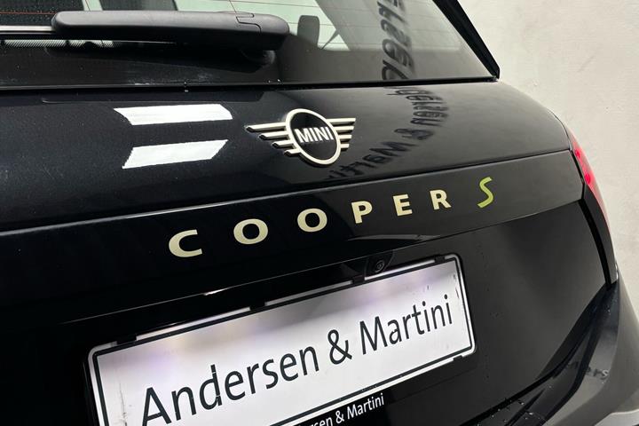 Sort Mini Cooper fra 2024