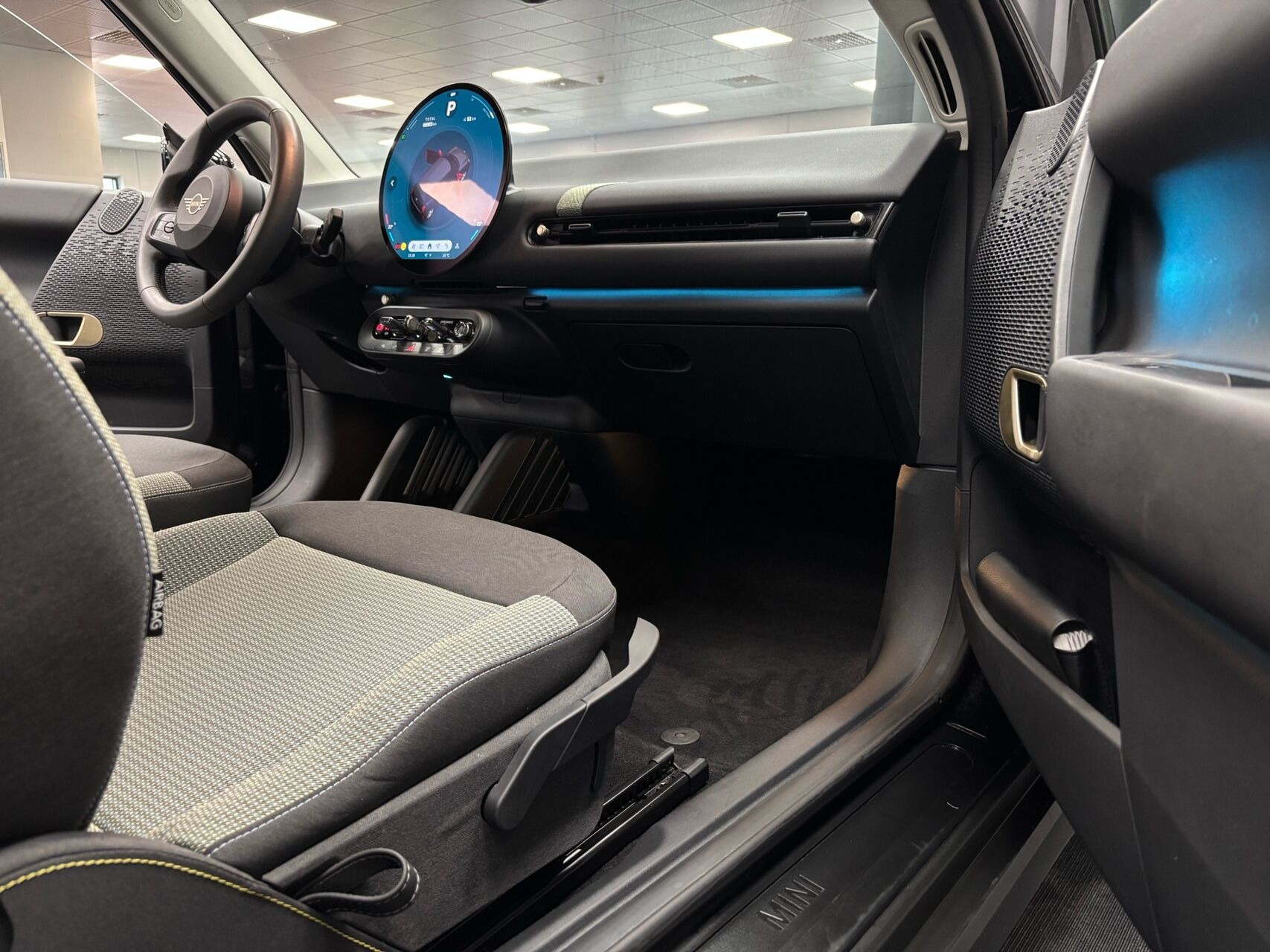 Sort Mini Cooper fra 2024