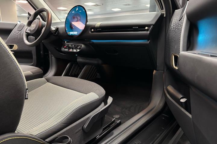 Sort Mini Cooper fra 2024