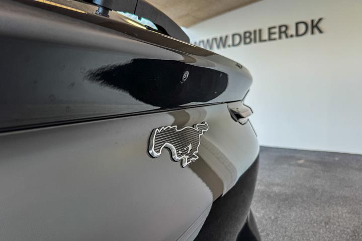 undefined Ford Mustang Mach-E fra 2023
