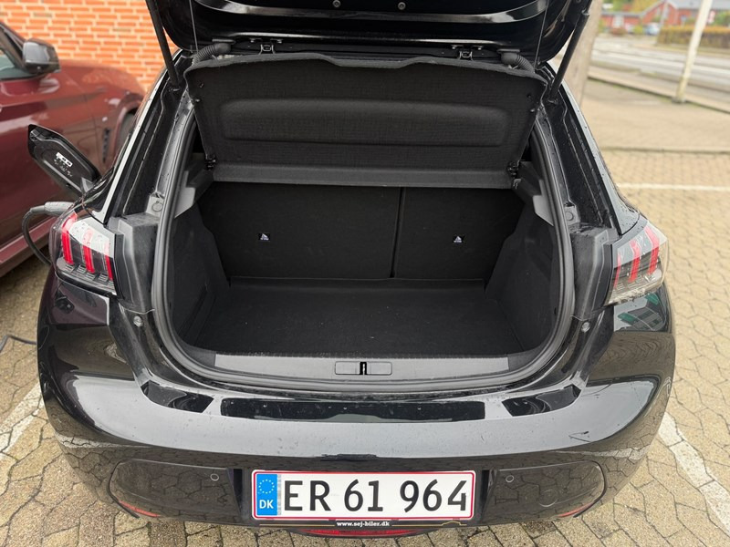 undefined Peugeot 208 fra 2023