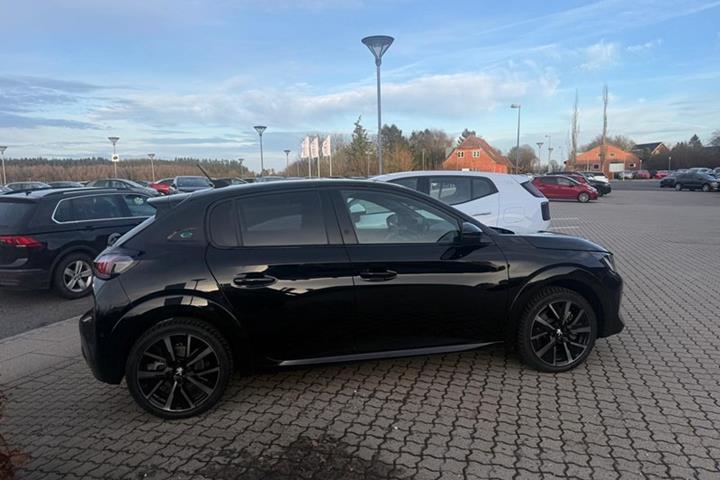 undefined Peugeot 208 fra 2023