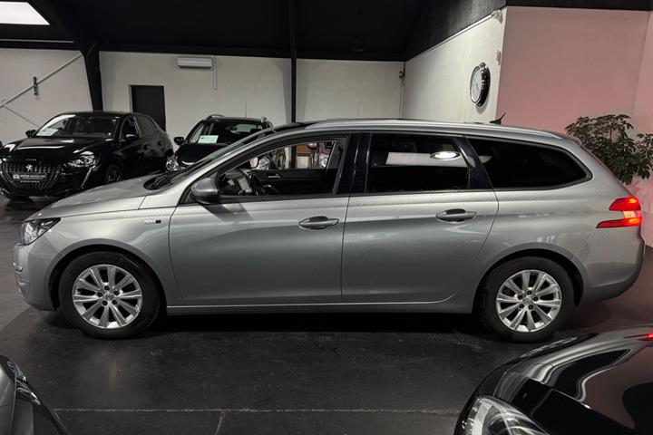 undefined Peugeot 308 fra 2016