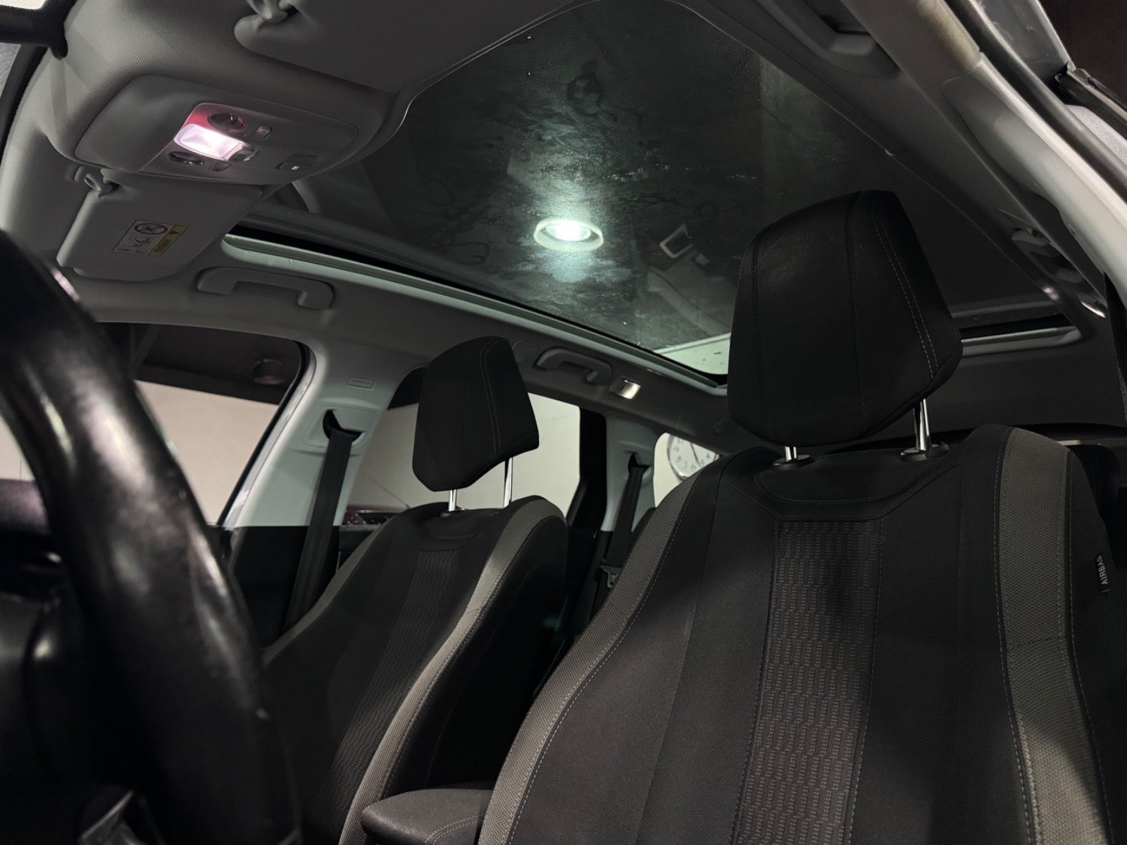 undefined Peugeot 308 fra 2016
