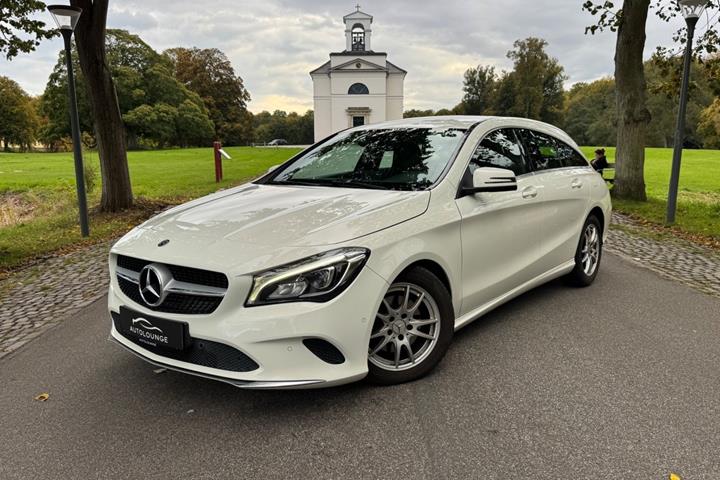 Hvid Mercedes CLA200 fra 2017