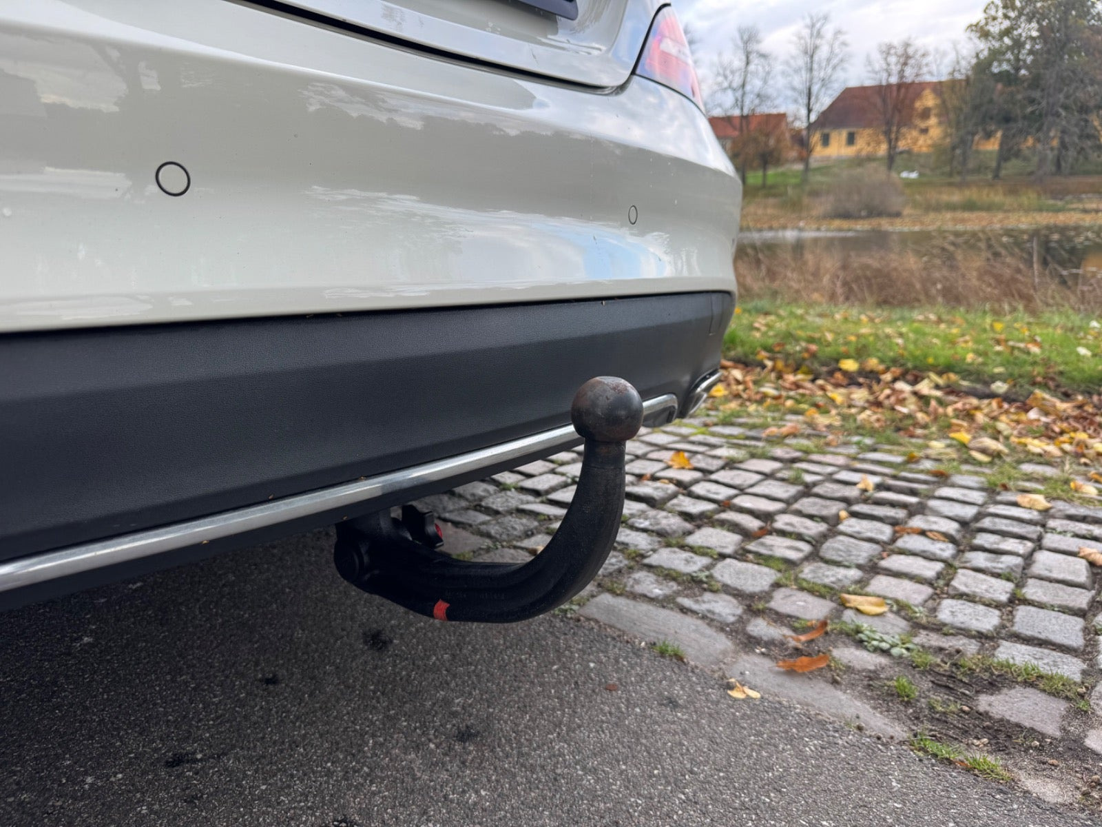 Hvid Mercedes CLA200 fra 2017