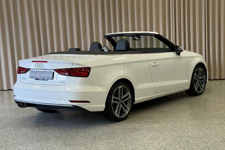 Hvid Audi A3 fra 2017