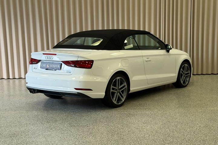 Hvid Audi A3 fra 2017