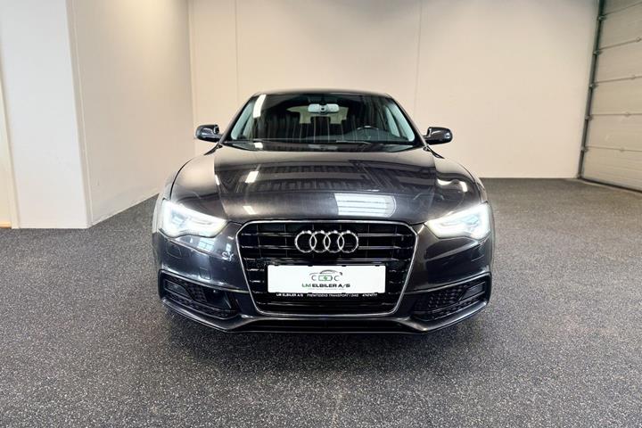 Sort Audi A5 fra 2016