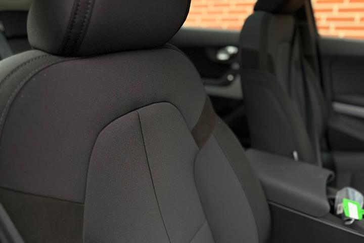 Hvid Polestar 2 fra 2021