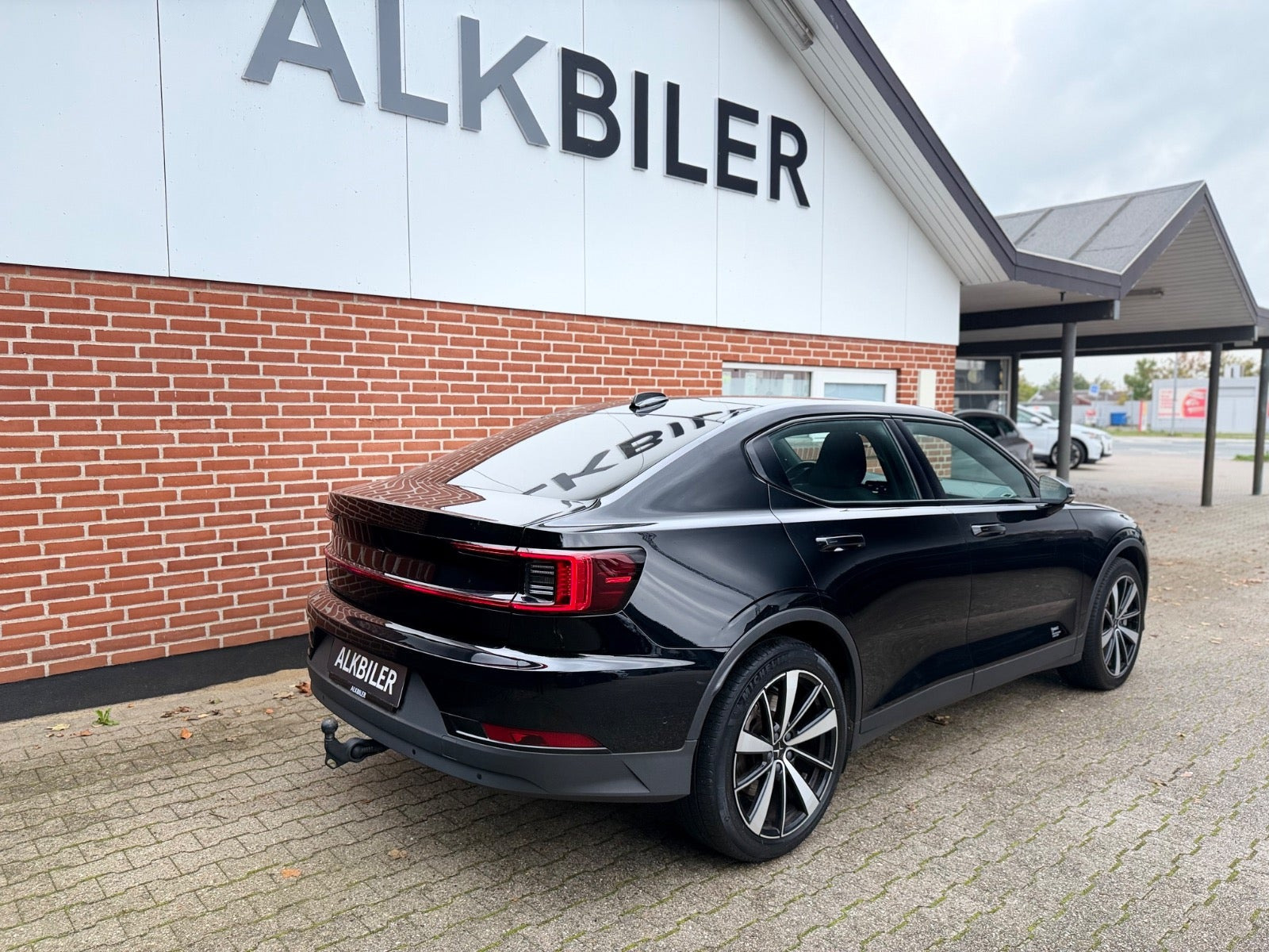 Sort Polestar 2 fra 2022