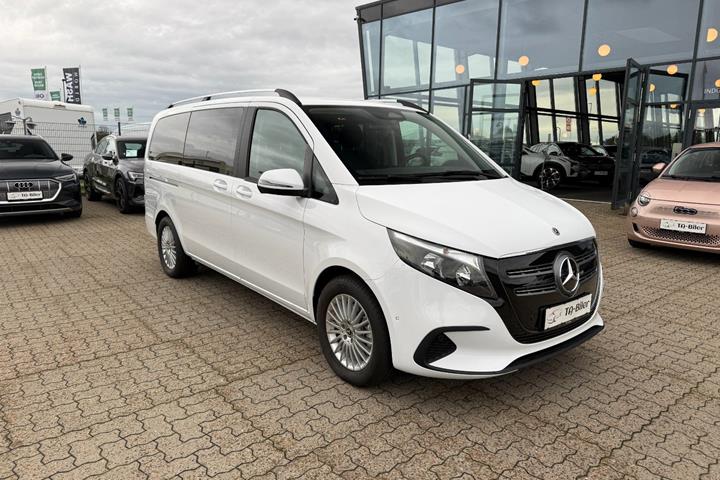 Hvid Mercedes EQV300 fra 2024