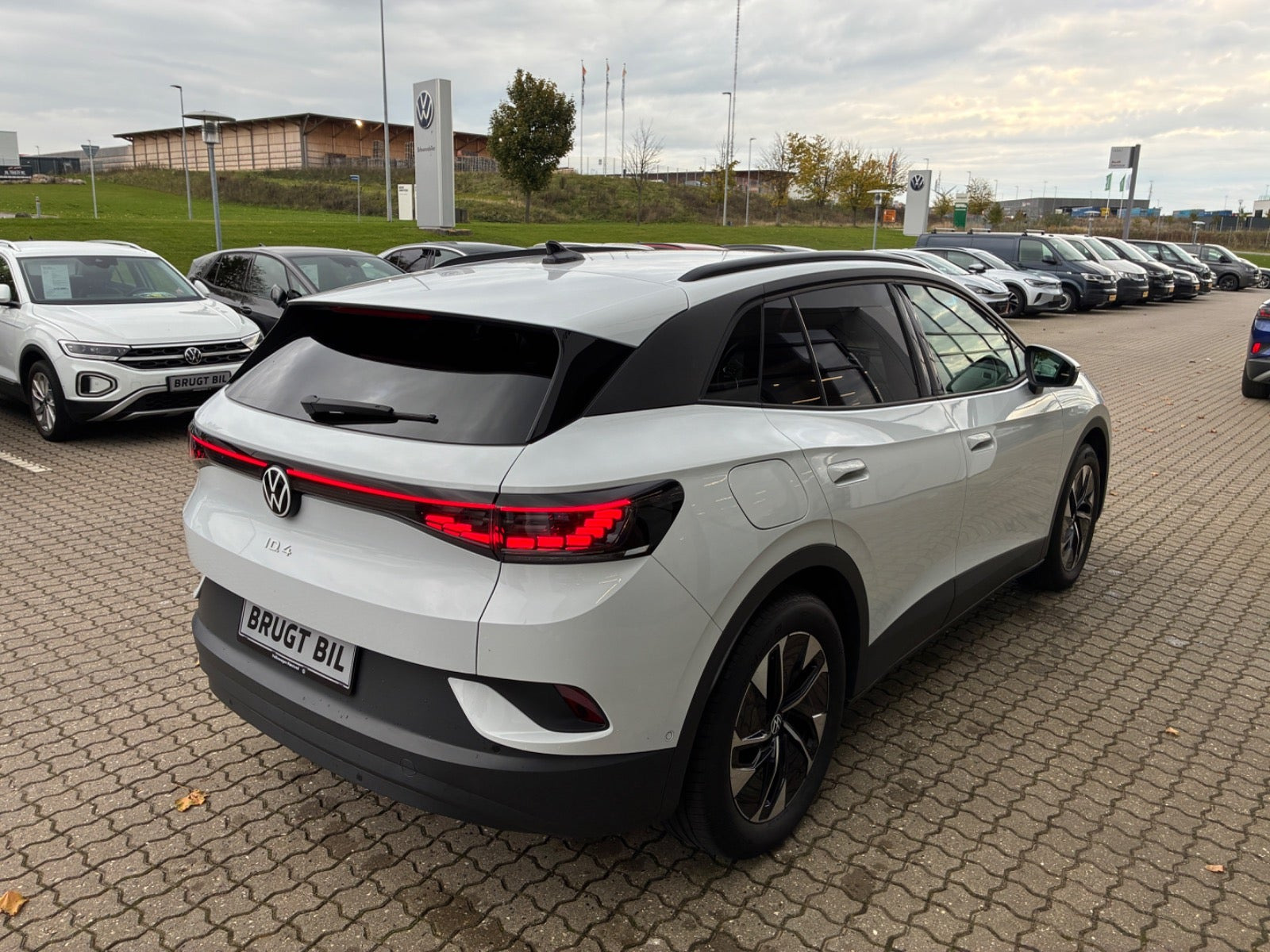 Hvid VW ID.4 fra 2025