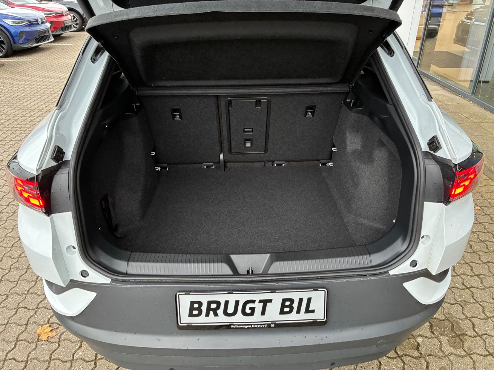 Hvid VW ID.4 fra 2025