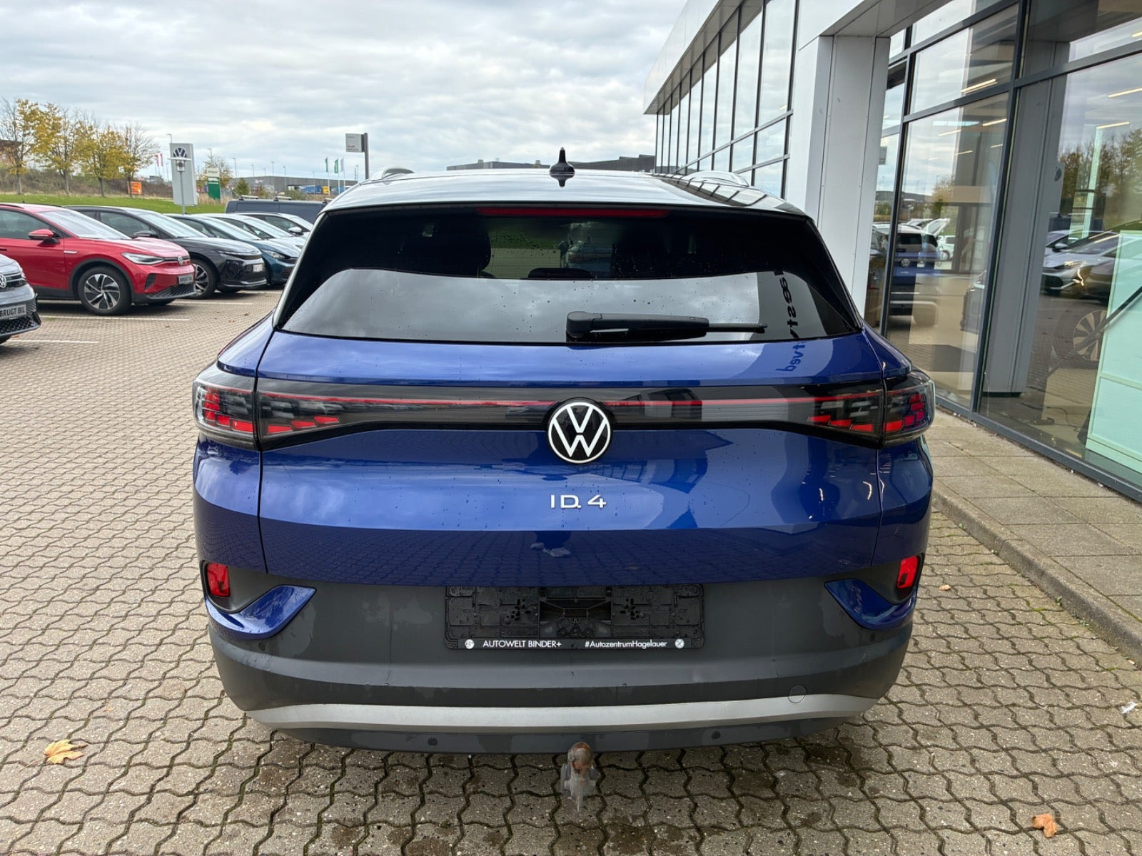 Blå VW ID.4 fra 2023