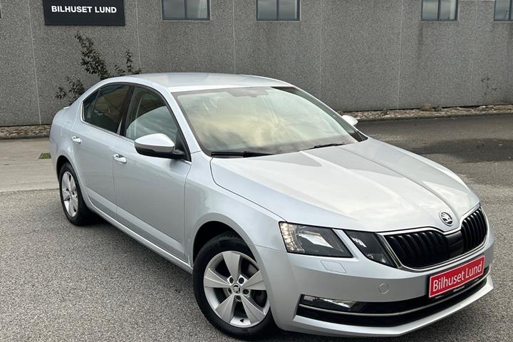 Sølv Skoda Octavia fra 2019