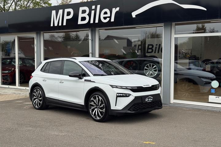 Hvid Skoda Elroq fra 2025 set udefra