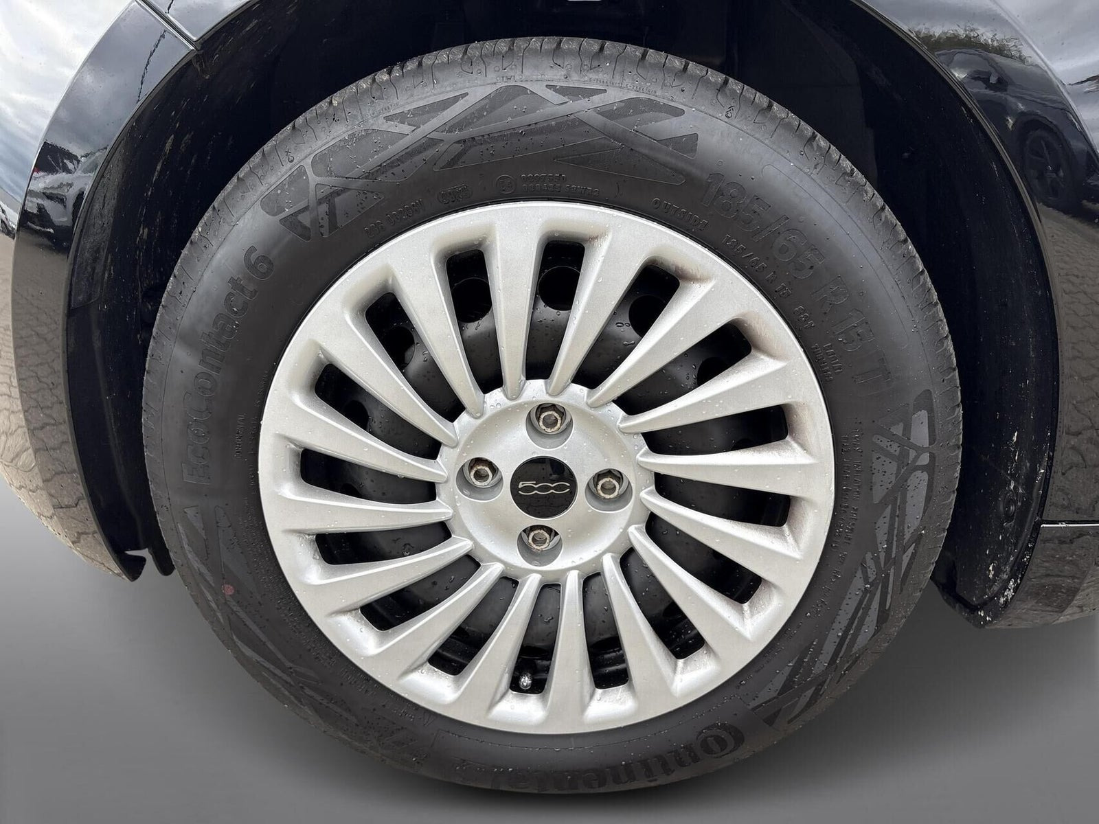 Sort Fiat 500e fra 2024