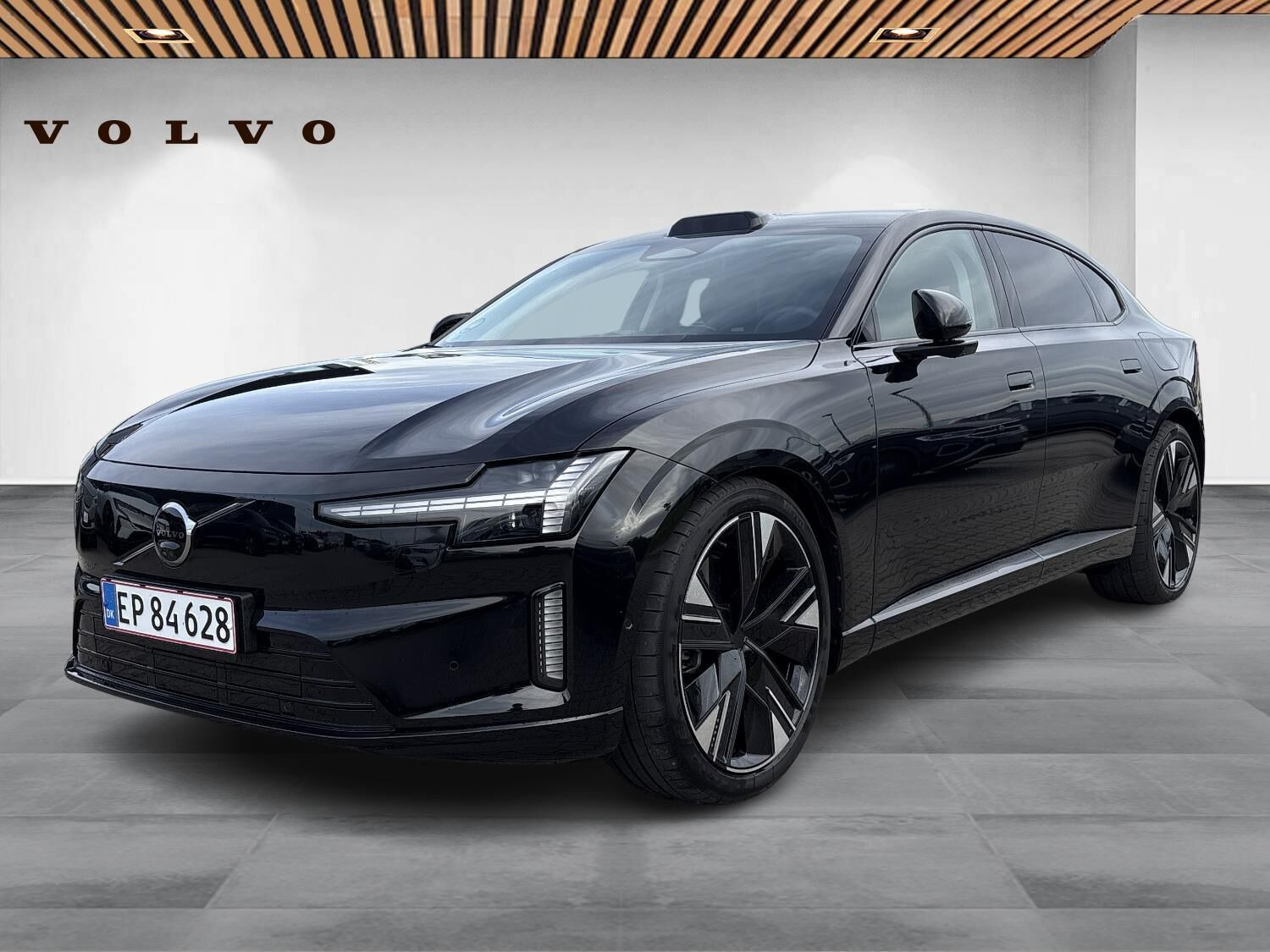 Volvo ES90 Extended Range Ultra