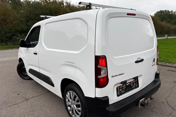 Hvid Citroën Berlingo fra 2021