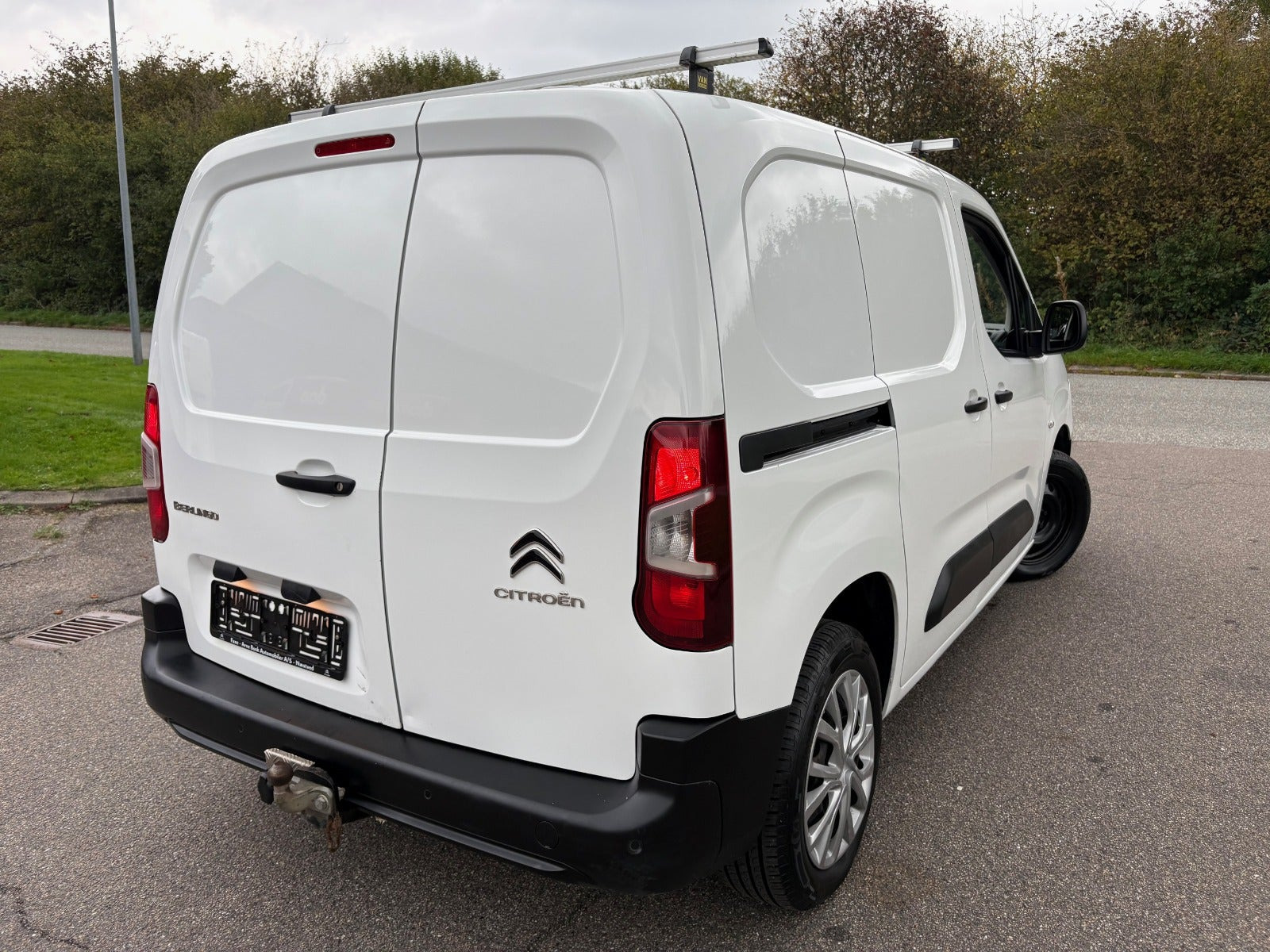 Hvid Citroën Berlingo fra 2021