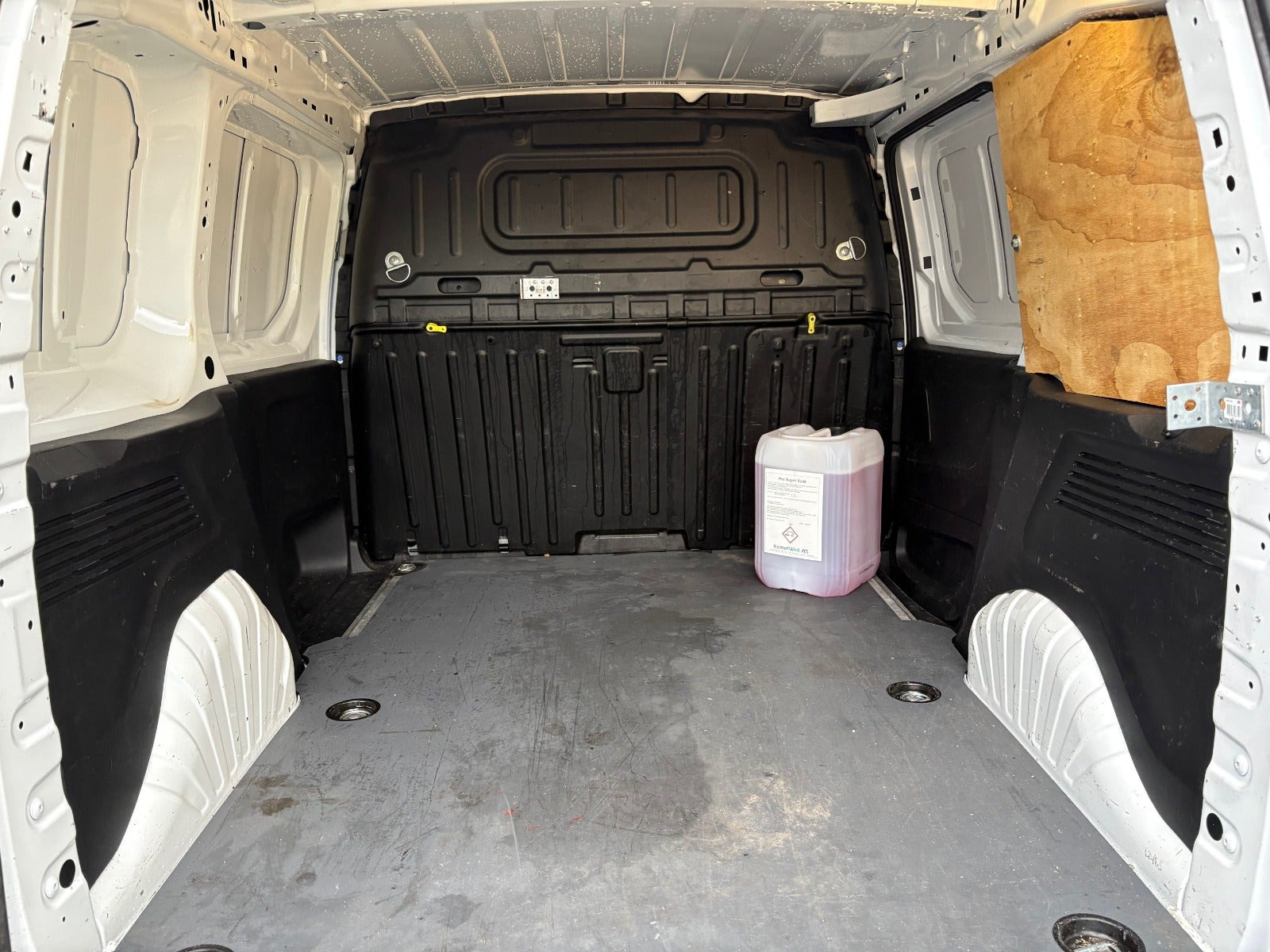 Hvid Citroën Berlingo fra 2021