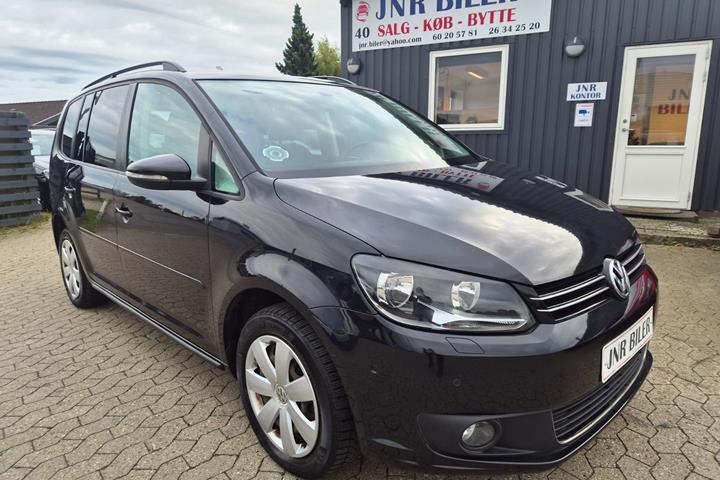 Sort VW Touran fra 2011