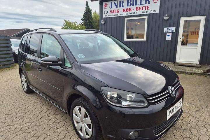 Sort VW Touran fra 2011